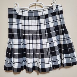 Love tree pleated plaid skirt